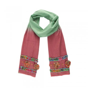 Echarpe Degradê Rosa e Verde c/ Aplicações Floral e Miçangas Viscose 180x50 cm